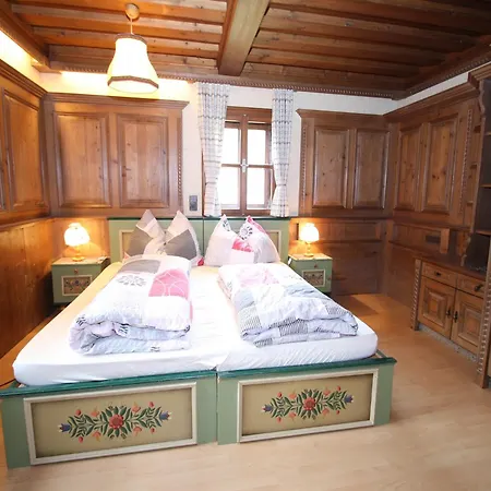 Sprawling Mansion Near Area In Salzburg Eben Im Pongau