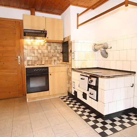 Sprawling Mansion Near Area In Salzburg Holiday home