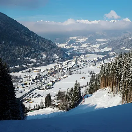 Holiday home Sprawling Mansion Near Area In Salzburg Eben Im Pongau
