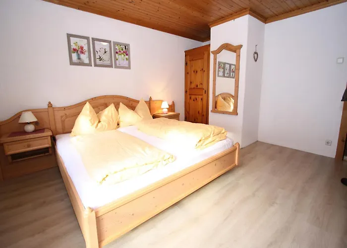 Sprawling Mansion Near Area In Salzburg Eben Im Pongau