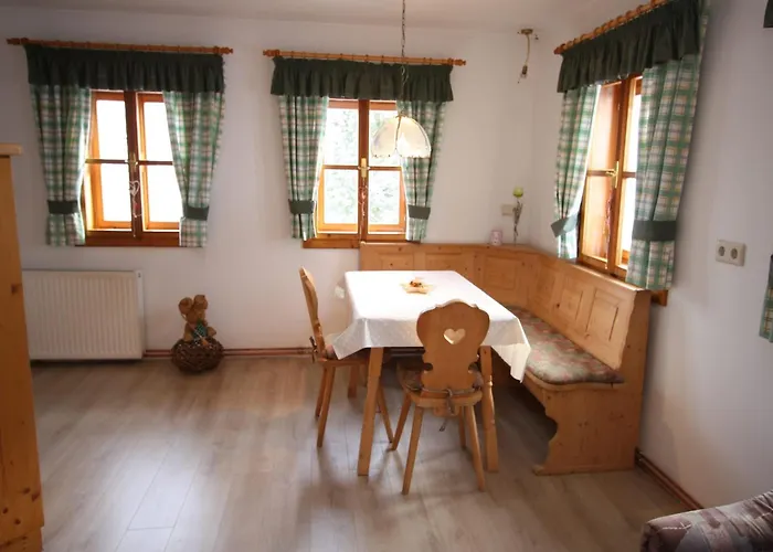 Sprawling Mansion Near Area In Salzburg 度假居 *