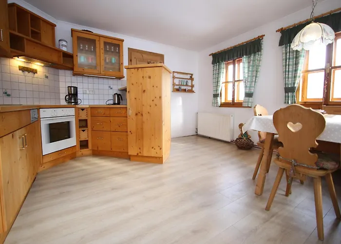 Σπίτι διακοπών Sprawling Mansion Near Area In Salzburg *