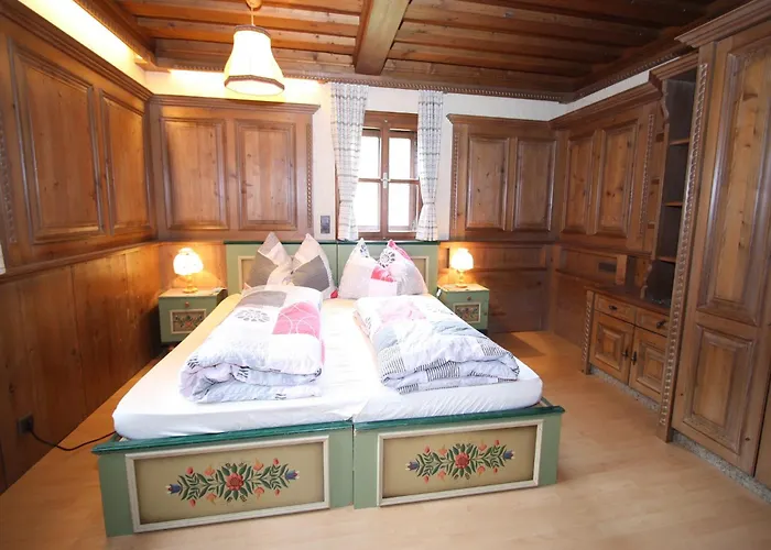 Sprawling Mansion Near Area In Salzburg 埃本因蓬高